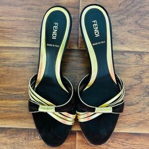 Fendi Black and Gold Kitten Heels 39.5